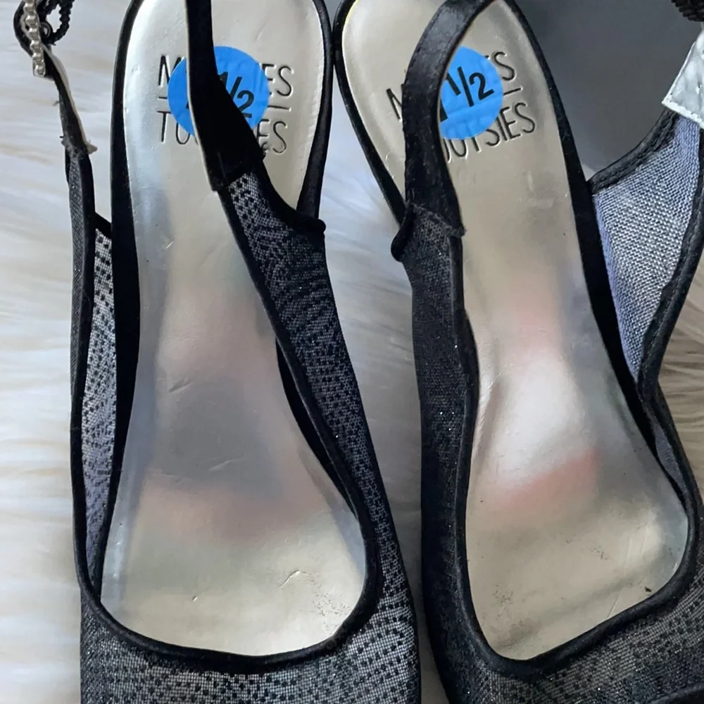 Open Toe Heels - Picture 3 of 7